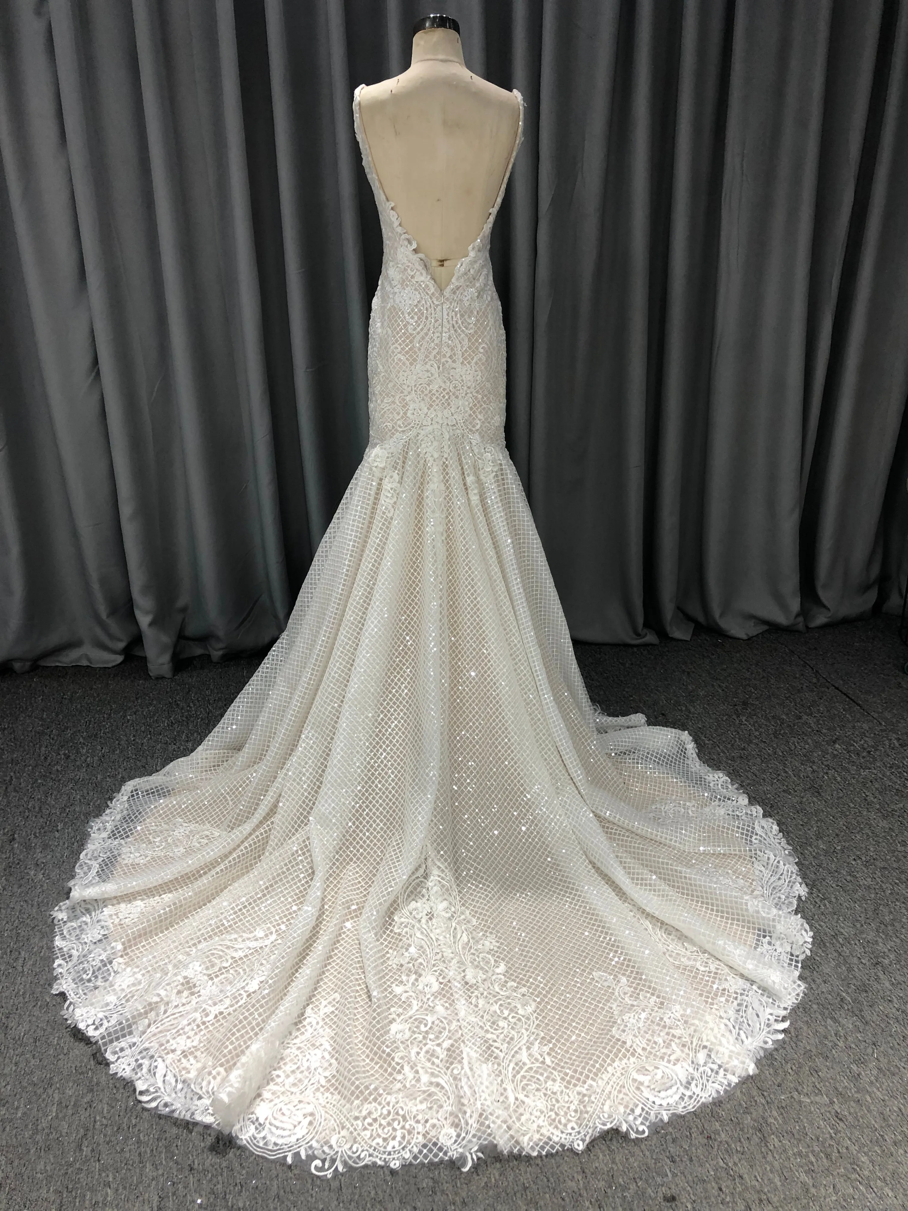 Accueil Froid Sirène Robes de mariée en Dentelle et Tulle sans Manche