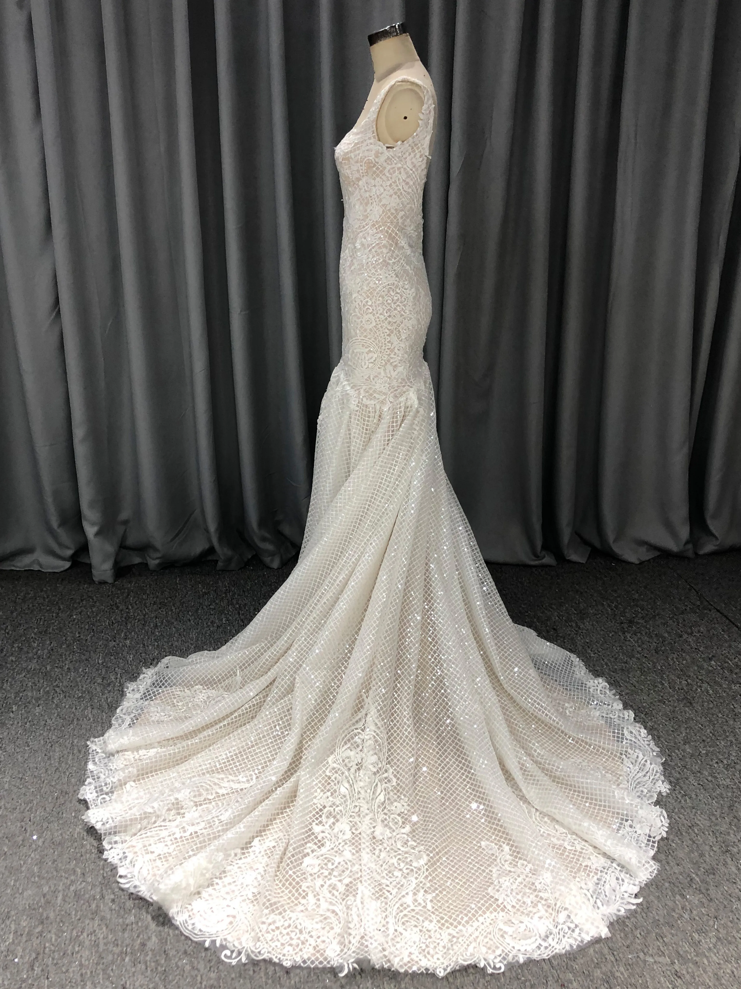 Accueil Froid Sirène Robes de mariée en Dentelle et Tulle sans Manche