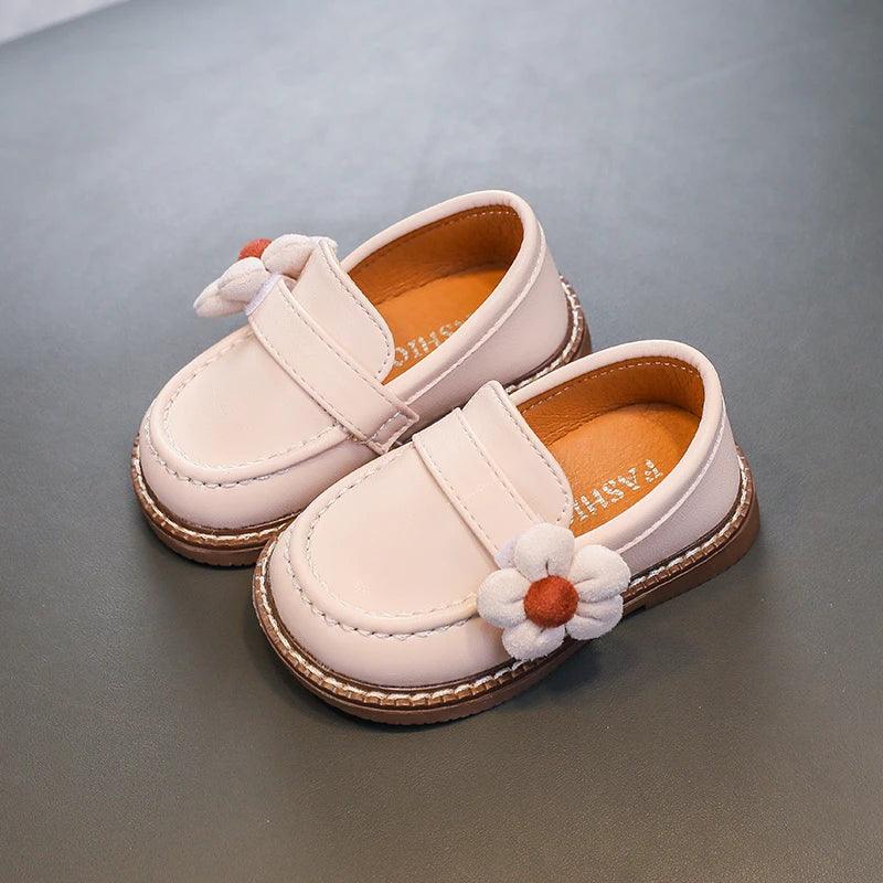 Comfortable Soft Leather Toddler Girl Casual Shoes with Flower - TF329