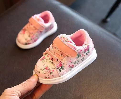 Cute Baby Shoes For Girls Soft toddler Moccasins 2018 Autumn pink Flower little kids Sneakers children Boys sport shoes