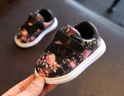 Cute Baby Shoes For Girls Soft toddler Moccasins 2018 Autumn pink Flower little kids Sneakers children Boys sport shoes