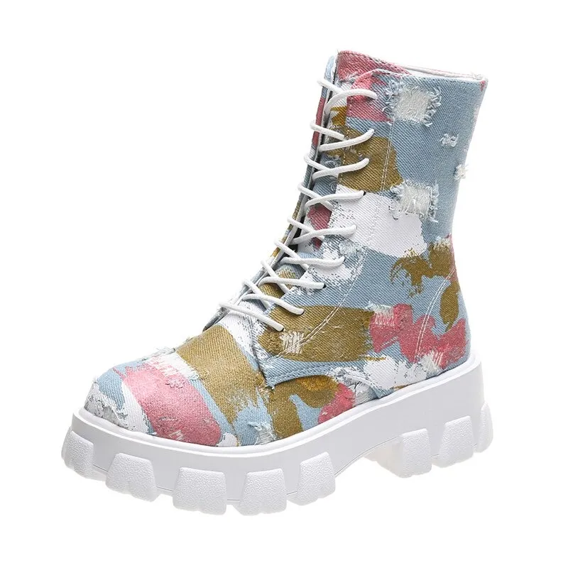 Female Combat Boots in Alternative Style / Rocker Girl Outfit / Cool Women's Shoes