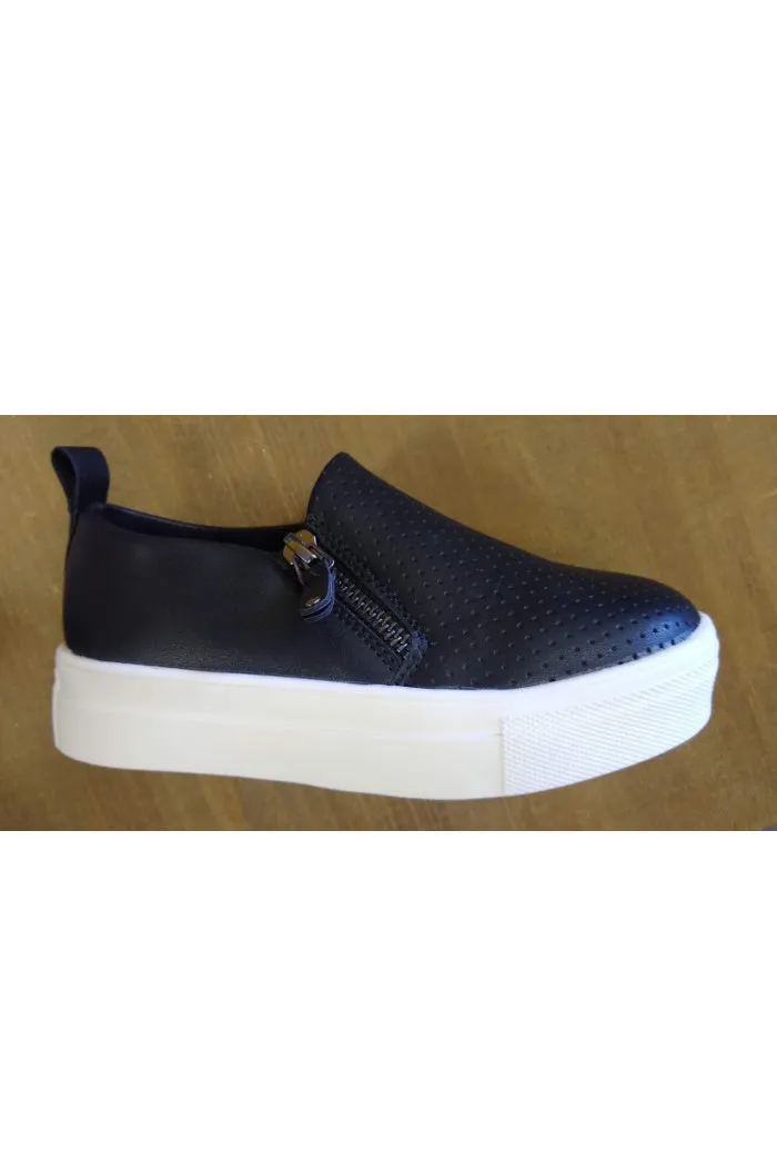 Mia Kids Andraya Side Zip Sneaker