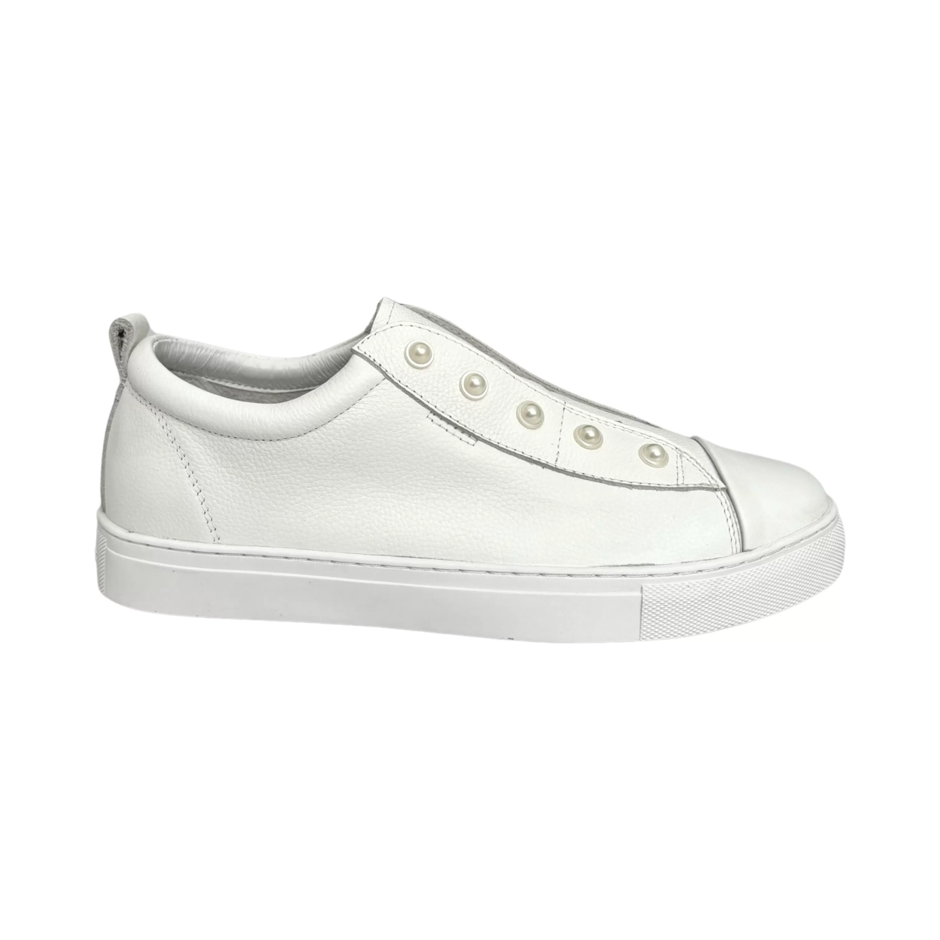 Pearla White Sneaker