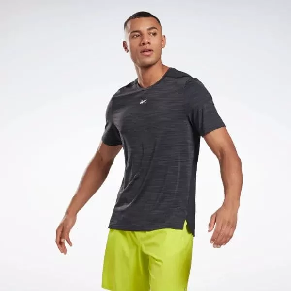     Reebok GT5726 TS AC SOLID MOVE TEE