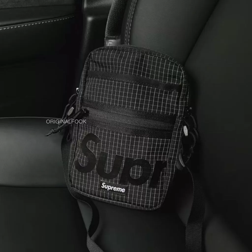 Supreme Reflective Shoulder Bag Black