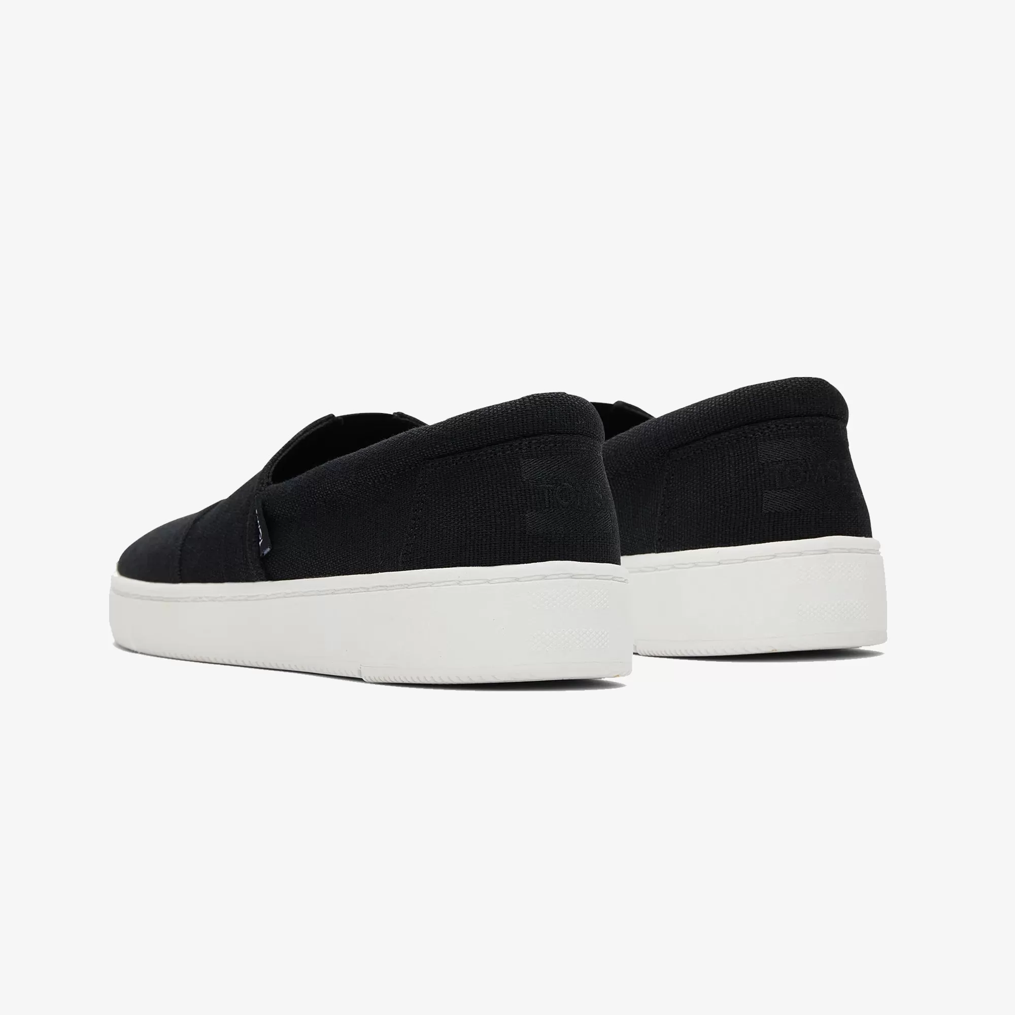 TRVL LITE SLIP ON 'BLACK'