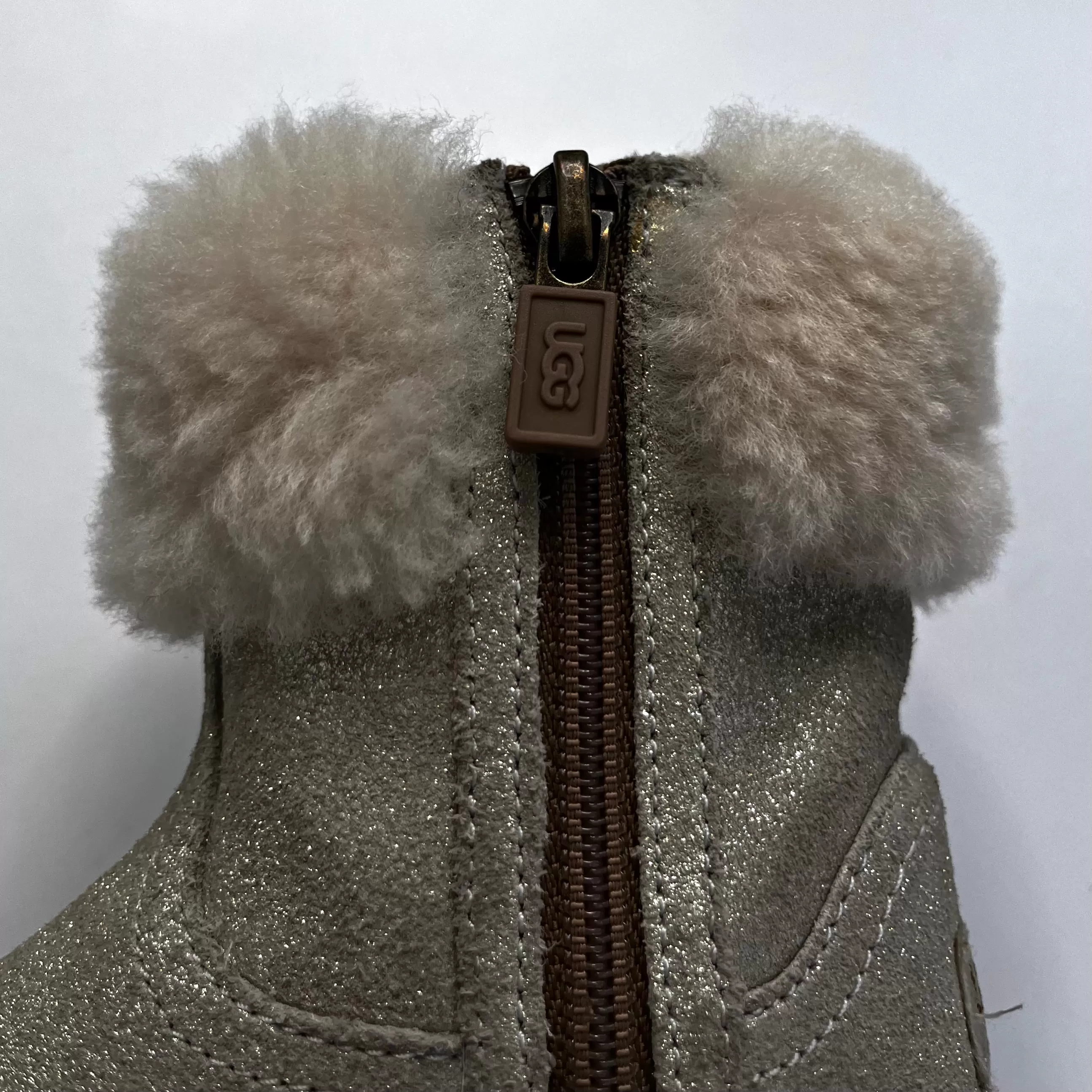 Ugg Sparkle Jorie II Boots: Size EU 23.5